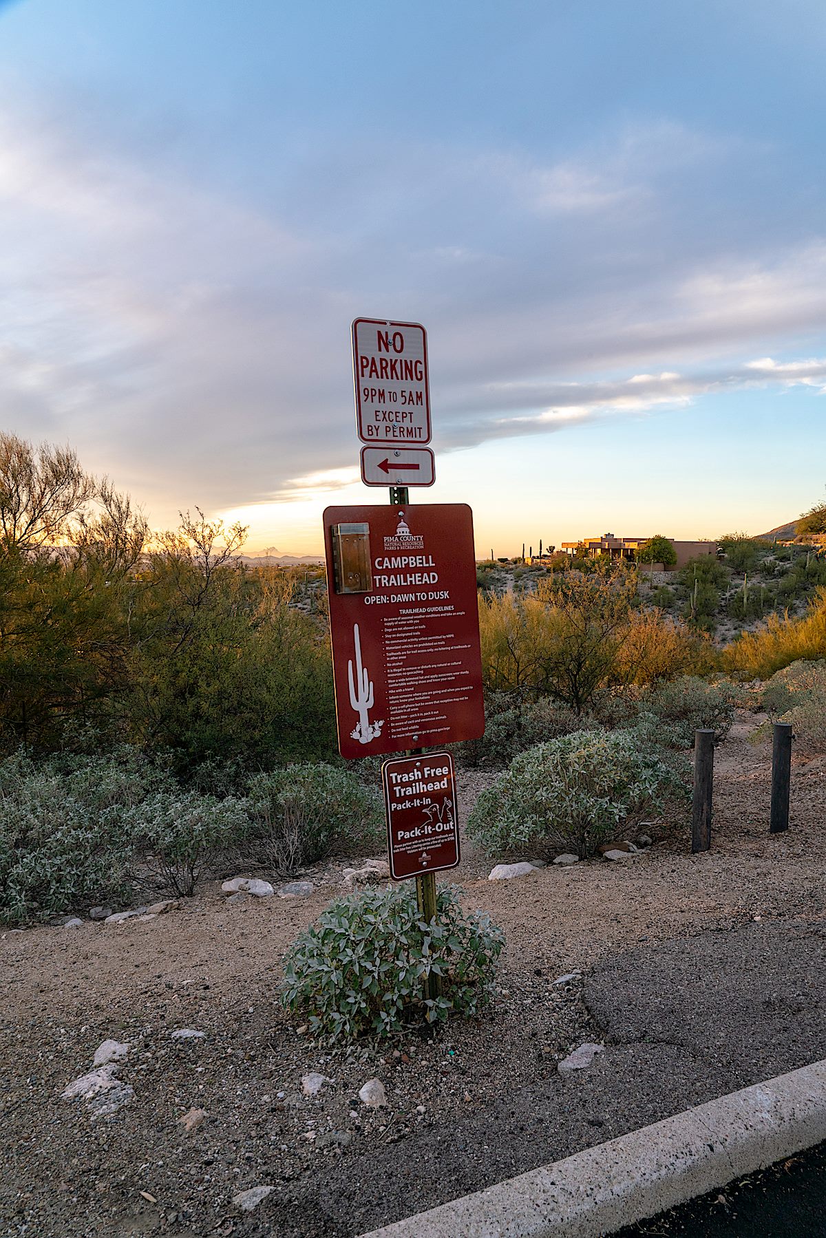 Parking and Trailhead Signs. December 2018.